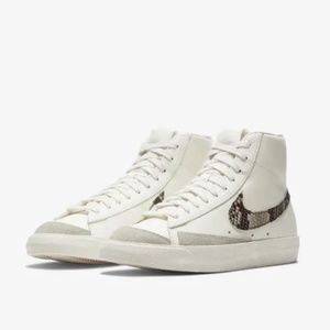 Nike Blazer Mid '77 Snakeskin